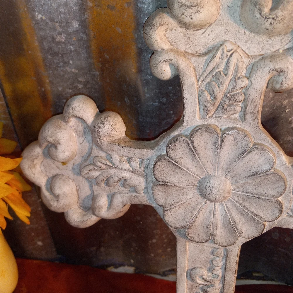 Decorative Wall Cross - Picture 13 of 14